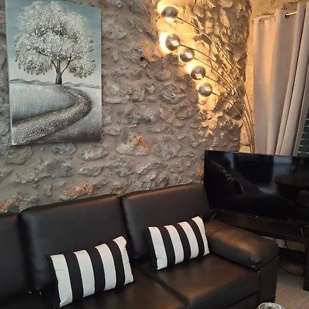 Triantos Guesthome Tripoli