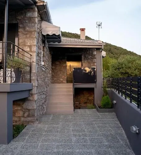 Triantos Guesthome * Trípoli